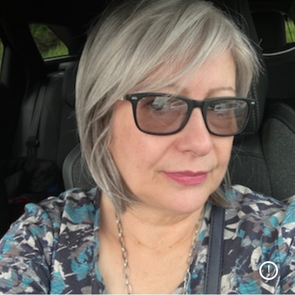 Meet your Posher, Sandra